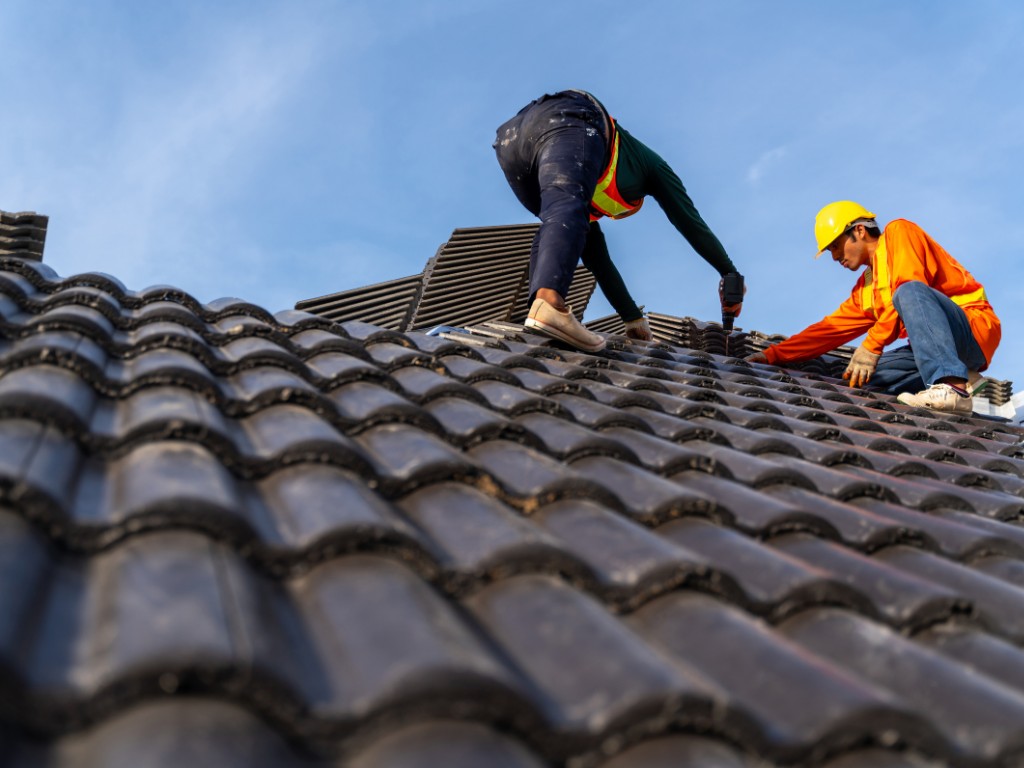 roof repair Aurora